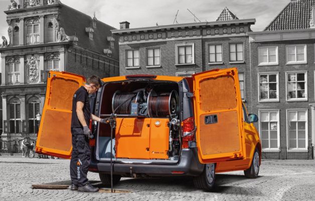 High pressure sewer cleaning machine up to Ø 500 mm